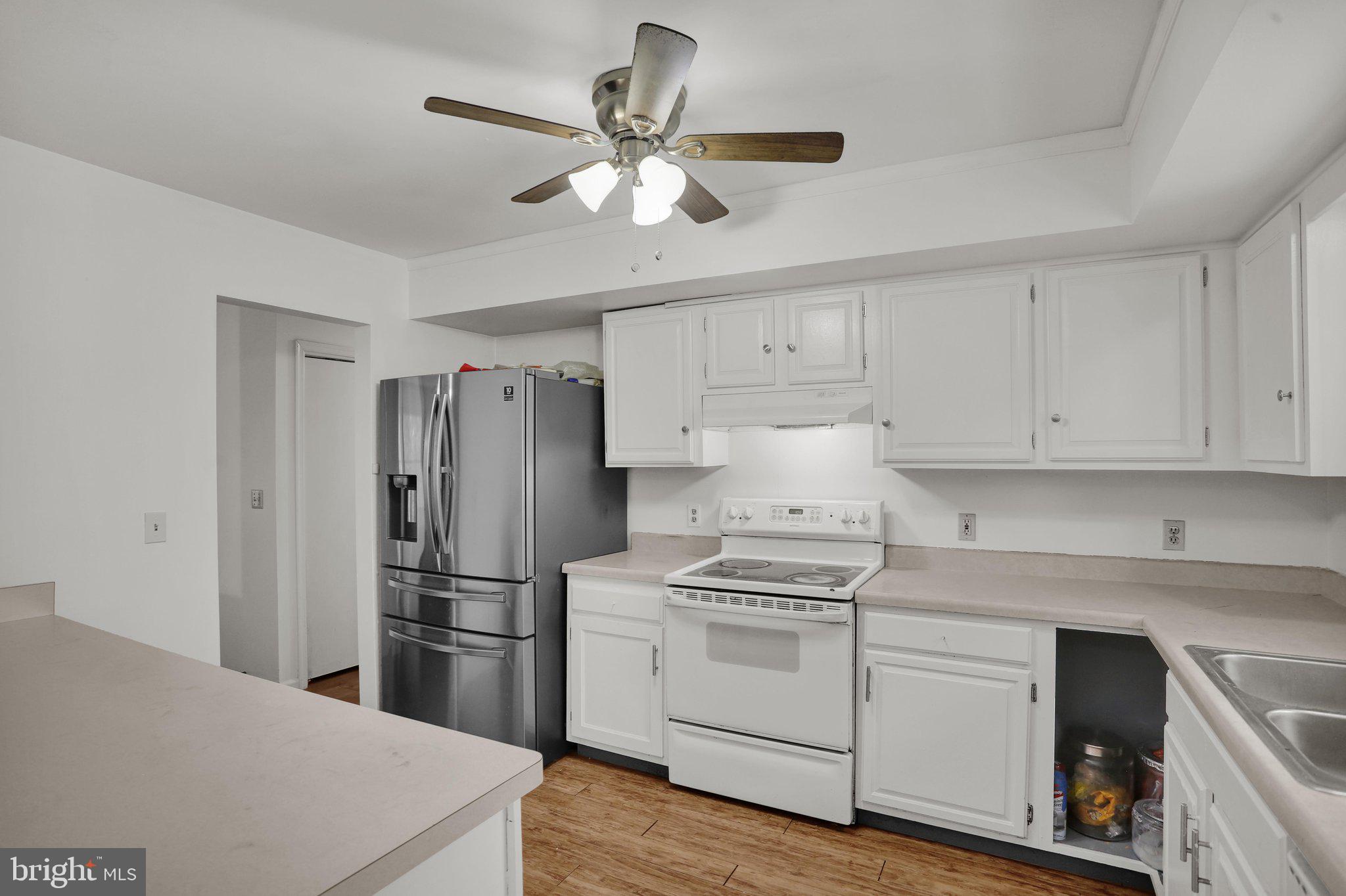 2435 Levans Road Coplay, PA 18037 - Photo 15 of 32 E26A2175