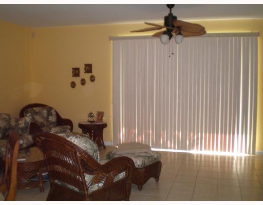 2367 Center Stone Lane Riviera Beach, FL 33404 - Photo 5 of 10 Additional Photo