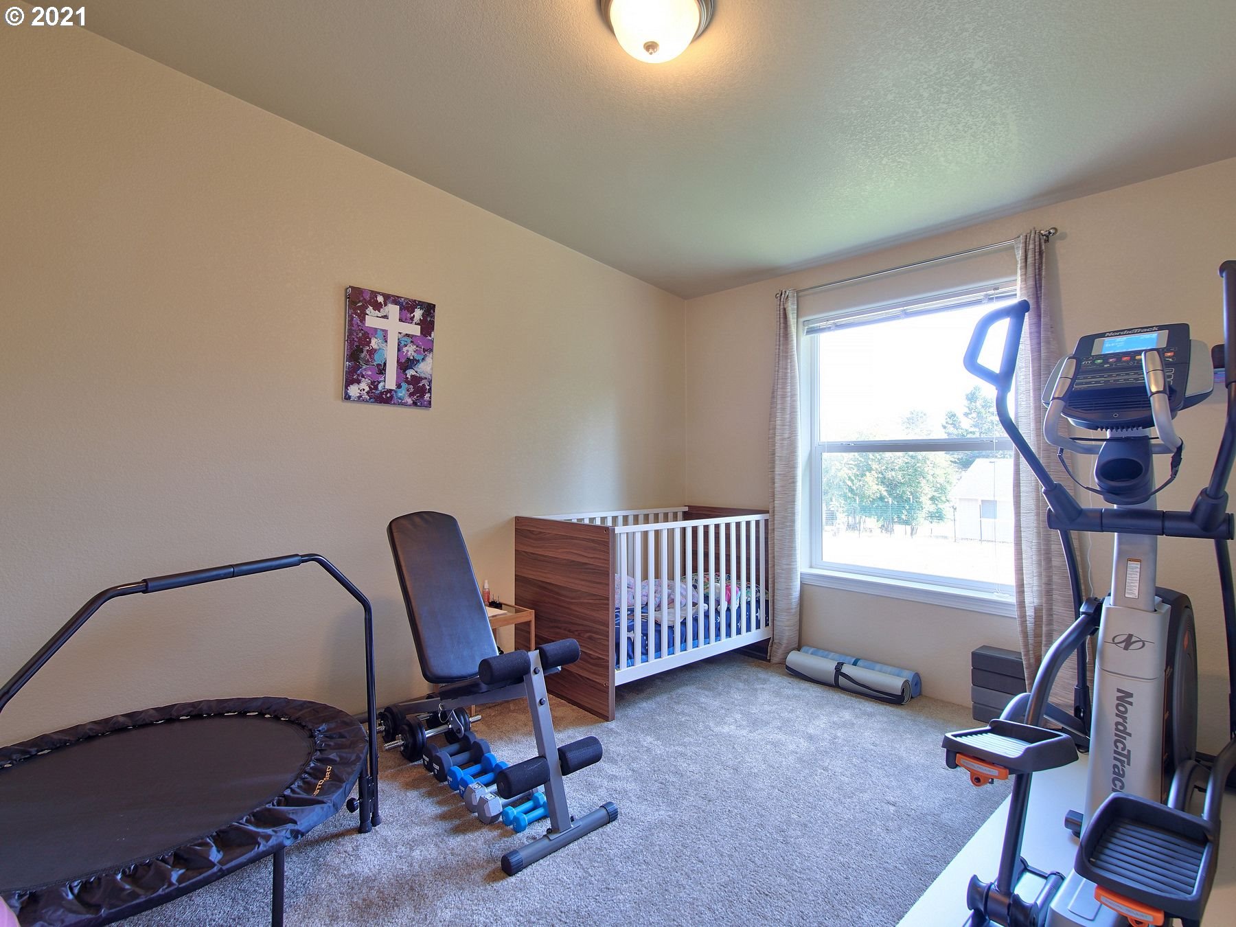90690 Lake View Road Warrenton, OR 97146 - Photo 24 of 30 Bedroom