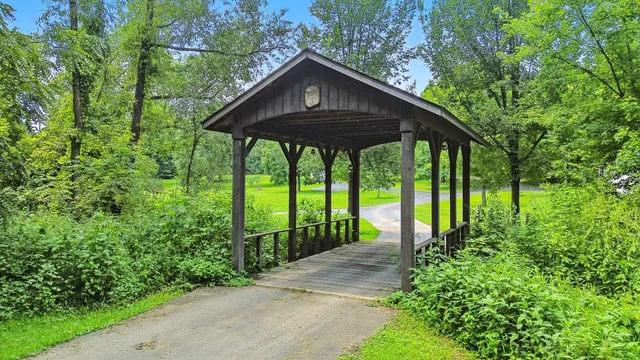 $785,000 | 1131 4th Avenue, Dixon, IL 61021