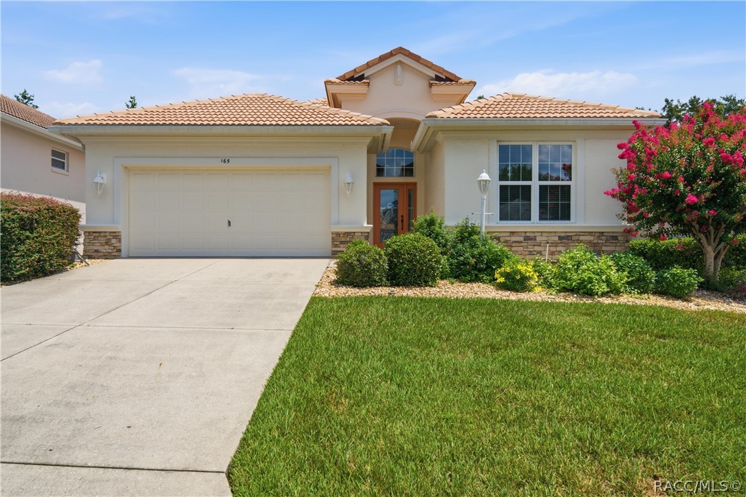 165 West Doerr Path Hernando, FL 34442 - Photo 1 of 57
