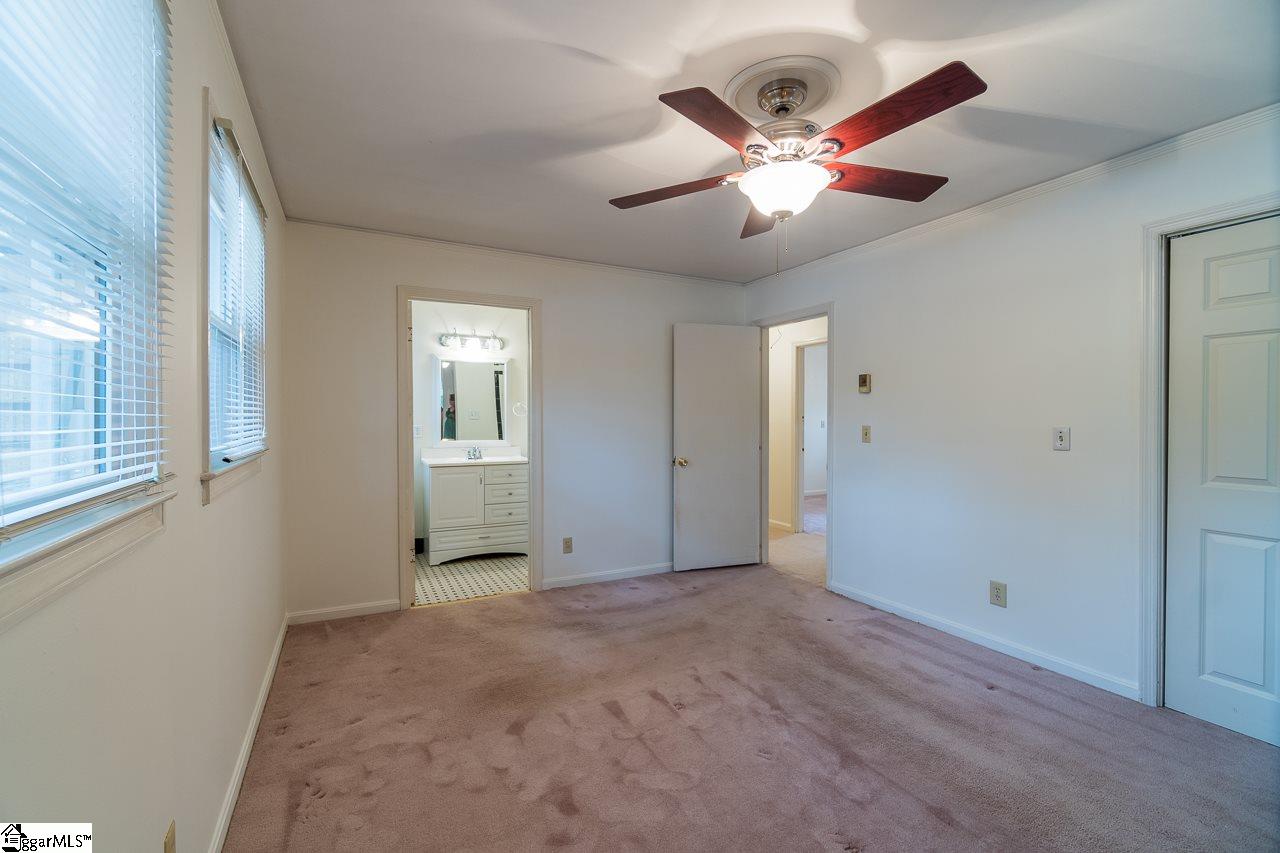 2700 Edwards Road Taylors, SC 29687 - Photo 17 of 35 Gallery Image 17