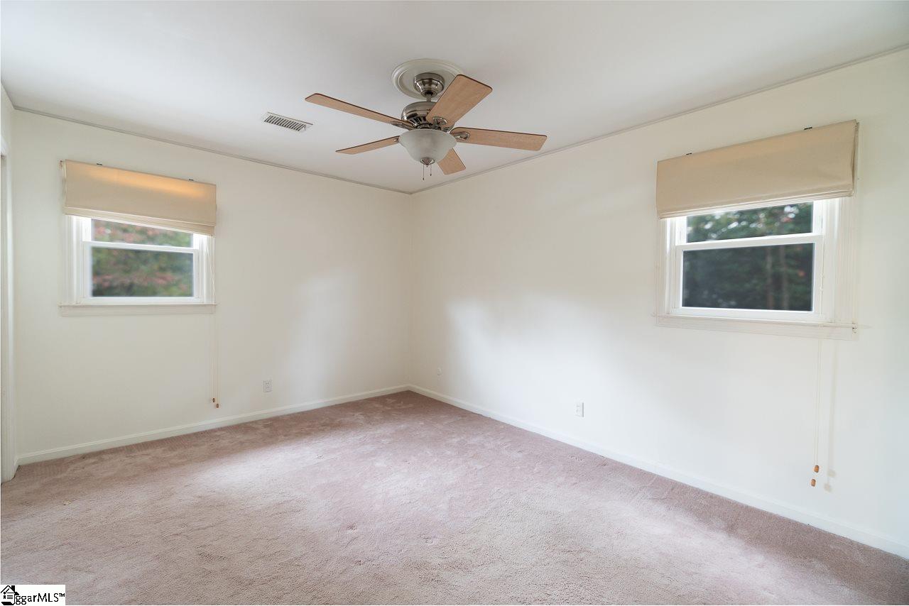 2700 Edwards Road Taylors, SC 29687 - Photo 19 of 35 Gallery Image 19