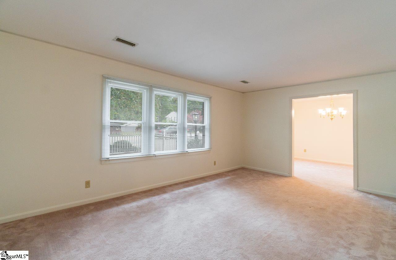 2700 Edwards Road Taylors, SC 29687 - Photo 22 of 35 Gallery Image 22