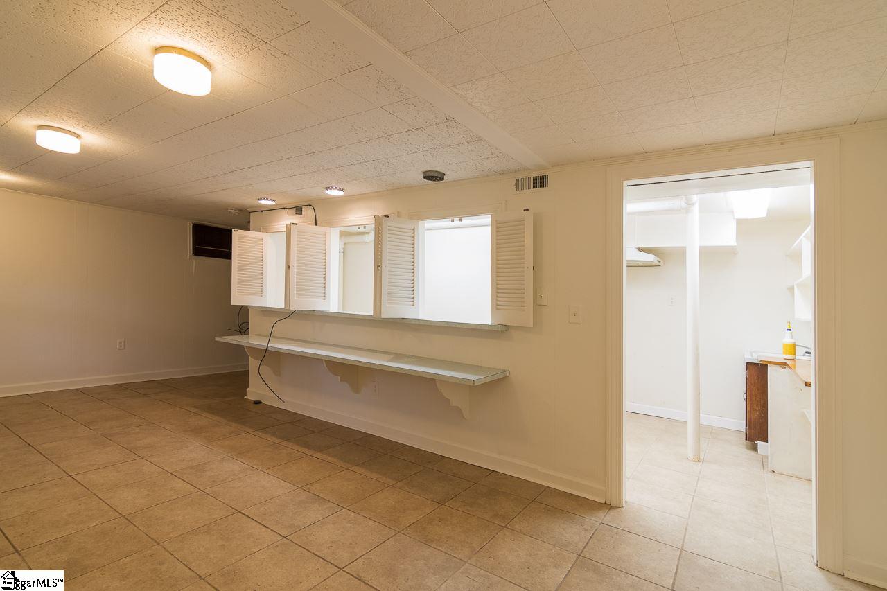 2700 Edwards Road Taylors, SC 29687 - Photo 26 of 35 Gallery Image 26