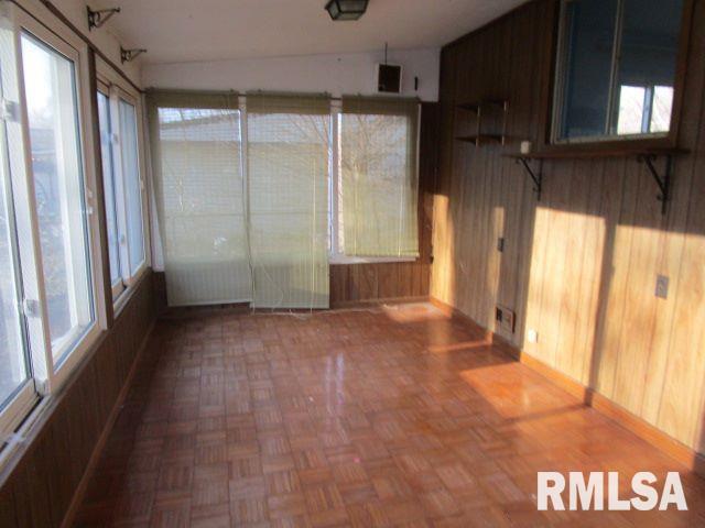 112 Craig Road Marquette Heights, IL 61554 - Photo 6 of 14 Gallery Image 6