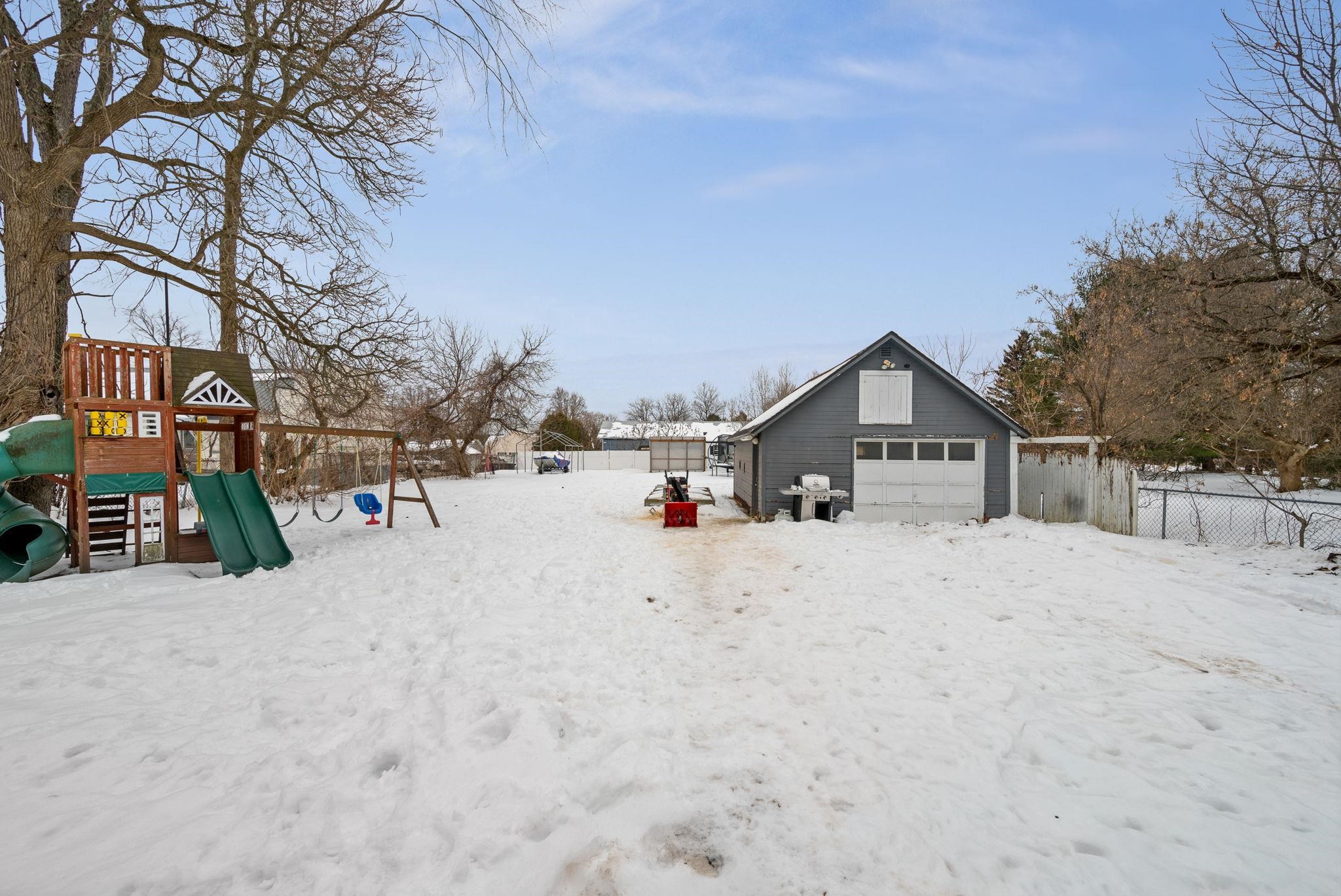 8 Lamoille Terrace Milton, VT 05468 - Photo 36 of 41