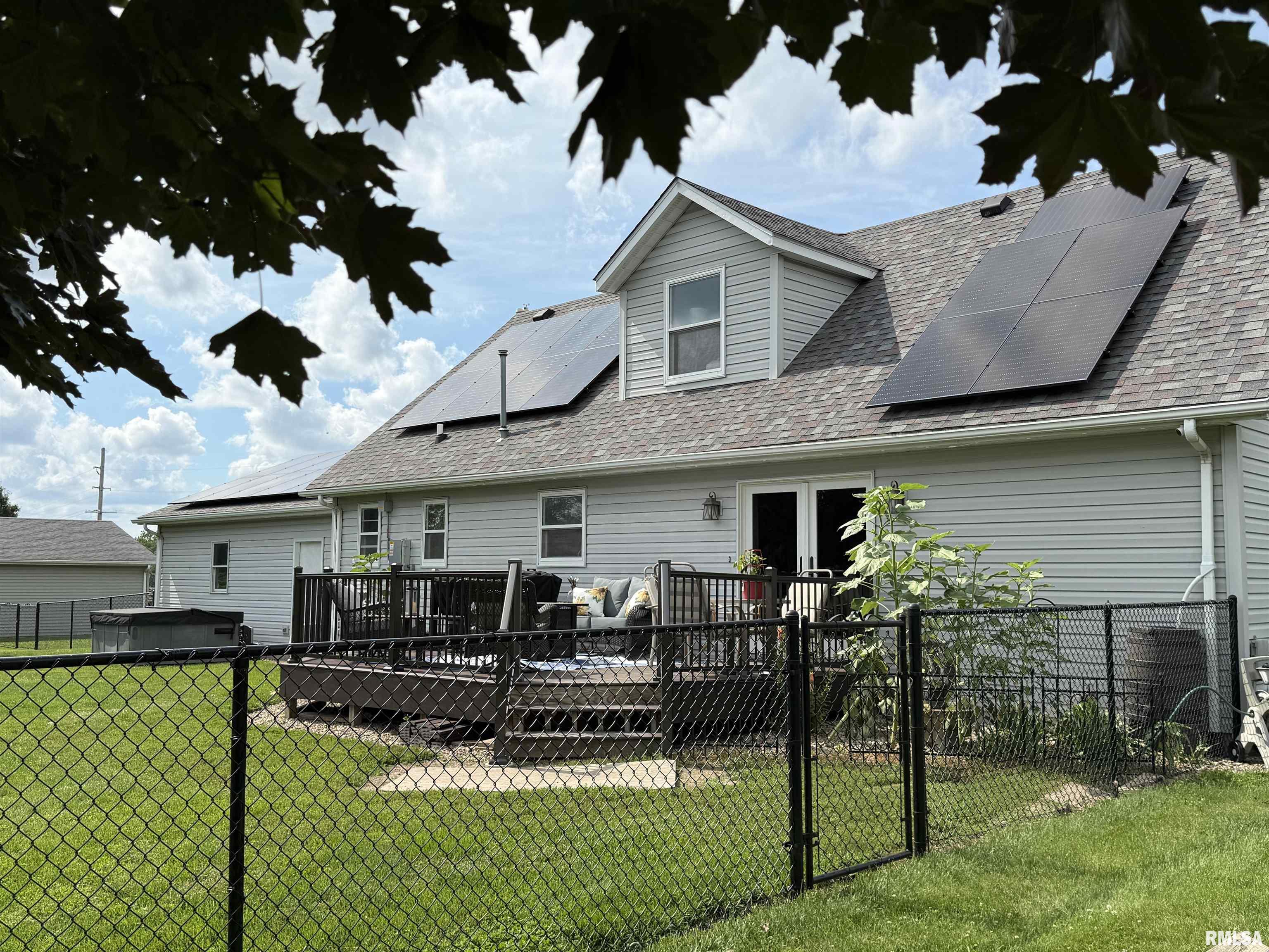 314 West 9th Street Canton, IL 61520 - Photo 3 of 4
