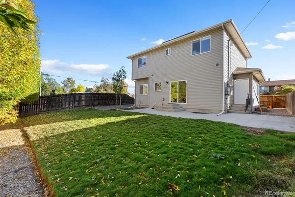 $3,800 | 3501 South Ivanhoe Street, Denver, CO 80237
