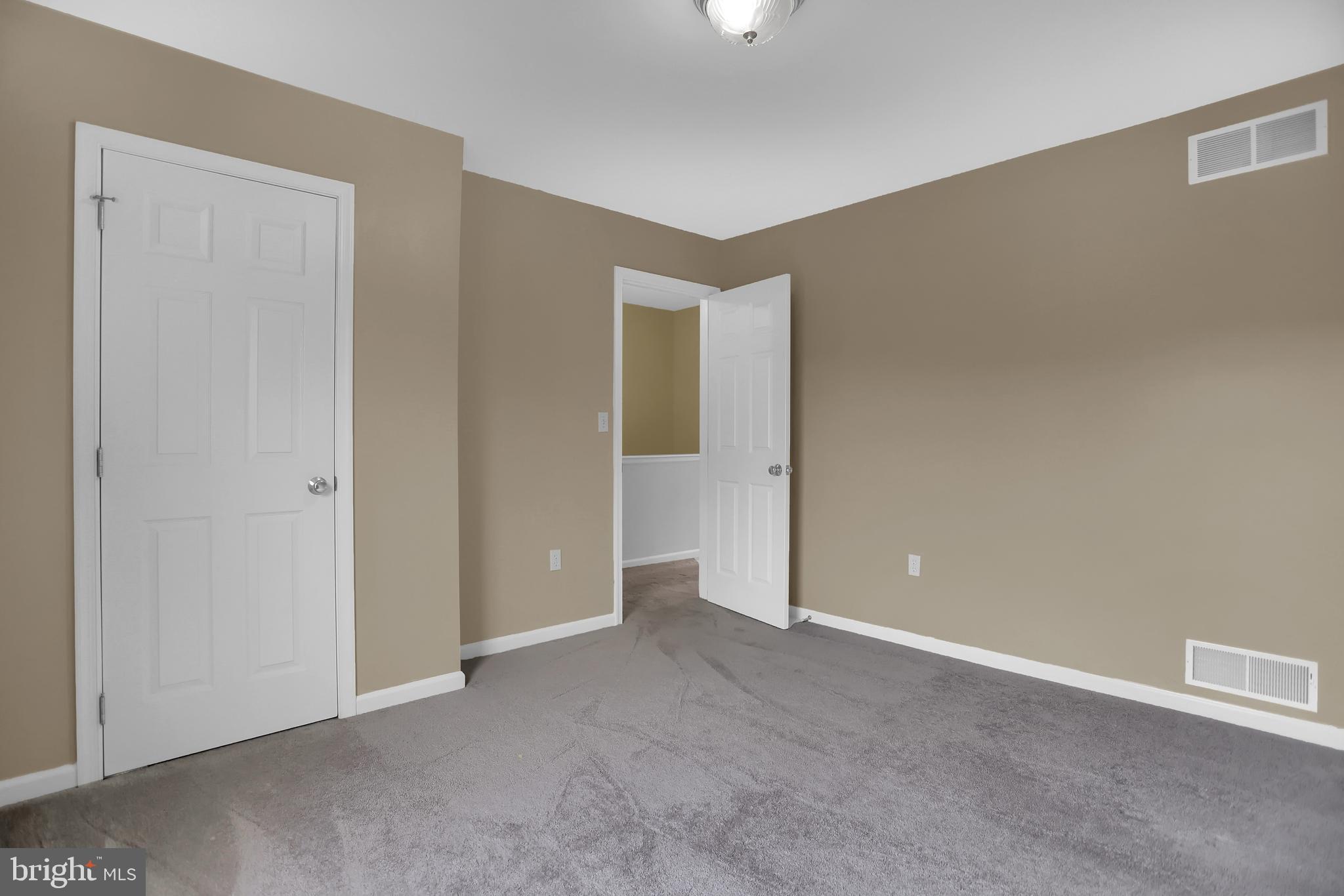 47 East 3rd Avenue Spring Grove, PA 17362 - Photo 17 of 35