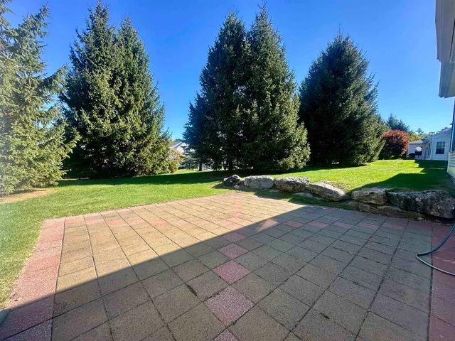 $460,000 | 4 Bow Center Road, Unit B2, Bow, NH 03304