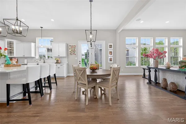 $675,000 | 101 Far Meadow Drive, Lake St. Louis, MO 63367