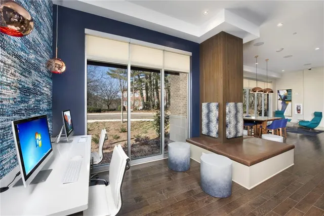 $1,705 | 6919 Peachtree Dunwoody Road, Unit 320, Sandy Springs, GA 30328