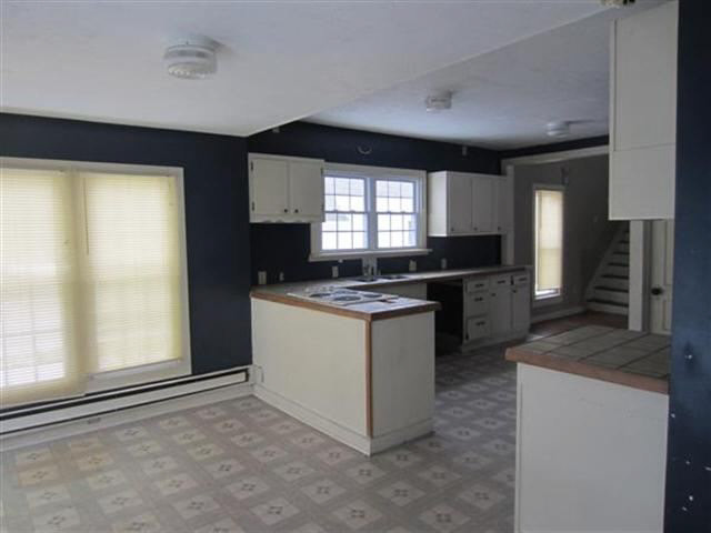 402 West Main Street Butler, IN 46721 - Photo 8 of 17