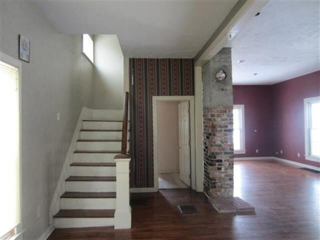 402 West Main Street Butler, IN 46721 - Photo 10 of 17