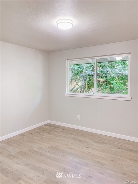 17212 Southeast 144th Street Renton, WA 98059 - Photo 16 of 20