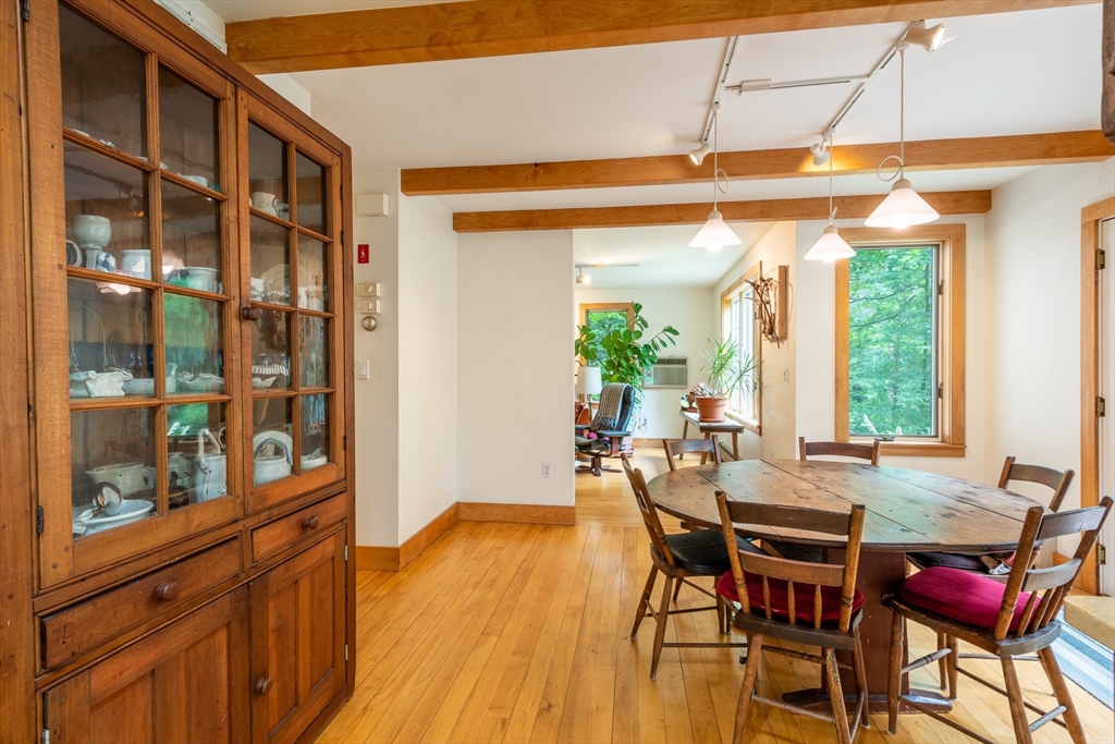 71 Morgan Circle Amherst, MA 01002 - Photo 11 of 42