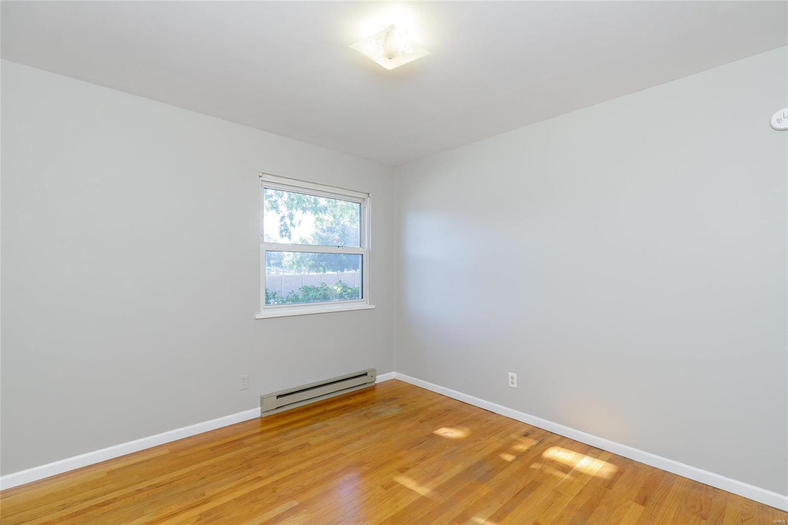 1137 Country Club Road St. Charles, MO 63303 - Photo 17 of 29 Gallery Image 17