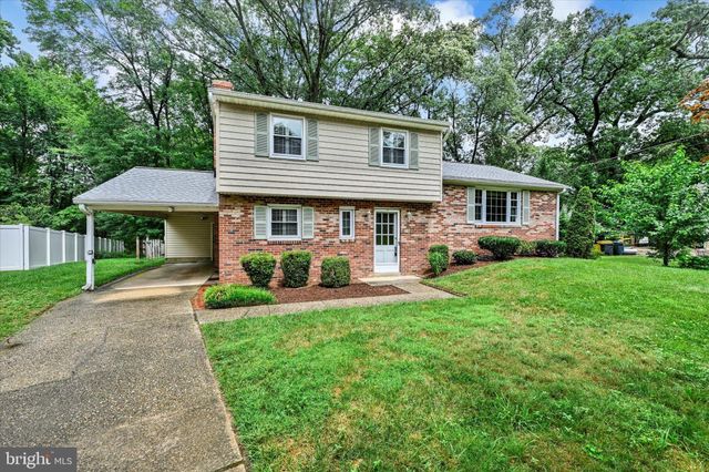 $570,000 | 26 Severndale Road, Severna Park, MD 21146