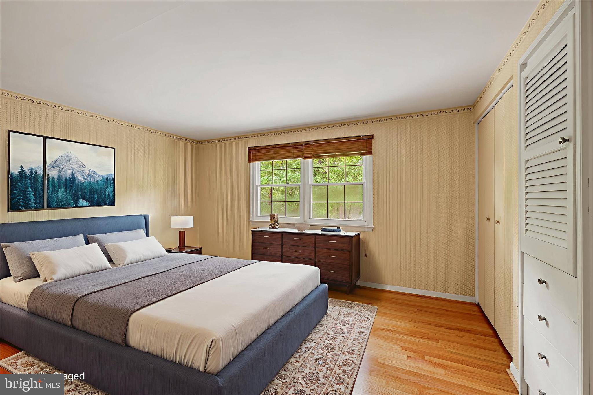 26 Severndale Road Severna Park, MD 21146 - Photo 16 of 35 Primary bedroom with hardwood floors