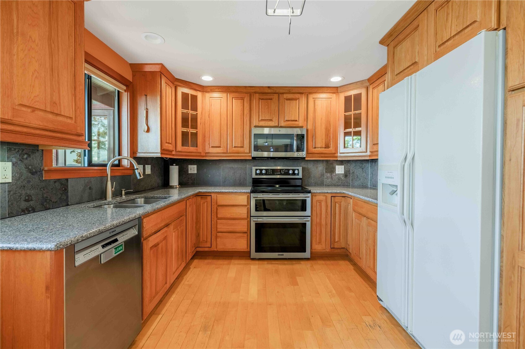 755 Ferry Road Lopez Island, WA 98261 - Photo 20 of 38