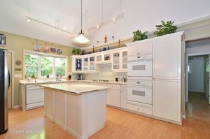 20665 North Weiland Road Lincolnshire, IL 60069 - Photo 12 of 42