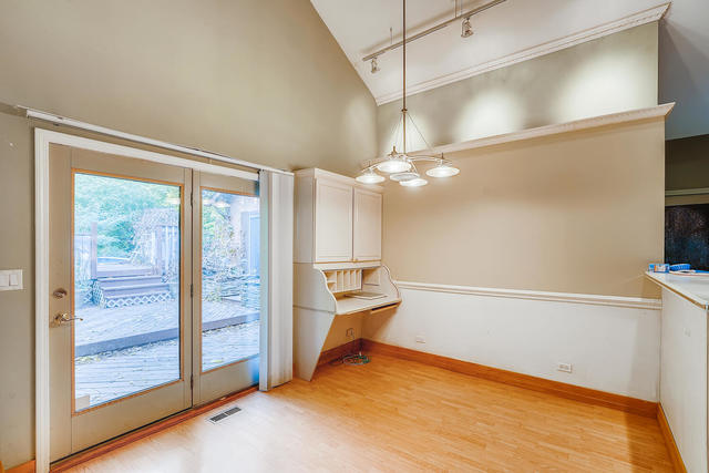 20665 North Weiland Road Lincolnshire, IL 60069 - Photo 5 of 42