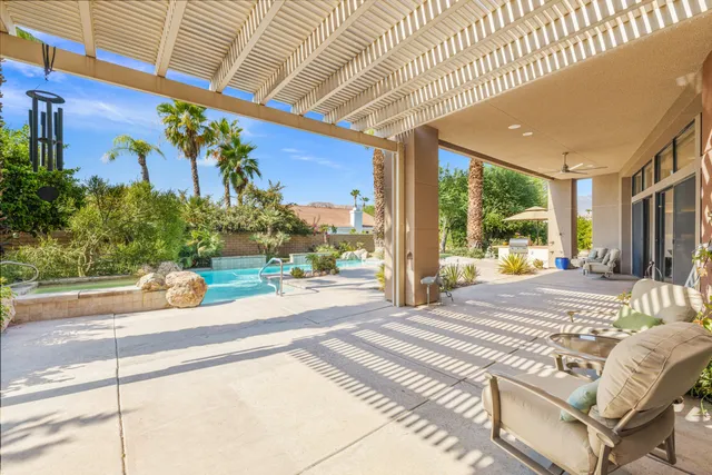 $1,795,000 | 12 Boulder Lane, Rancho Mirage, CA 92270