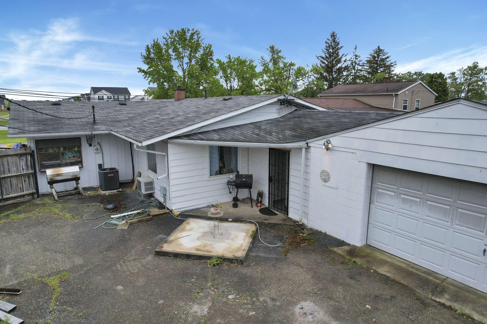 4969 Lockbourne Road Columbus, OH 43207 - Photo 26 of 32 large-01971c16-e13e-7174-8343-d7b4e1854f