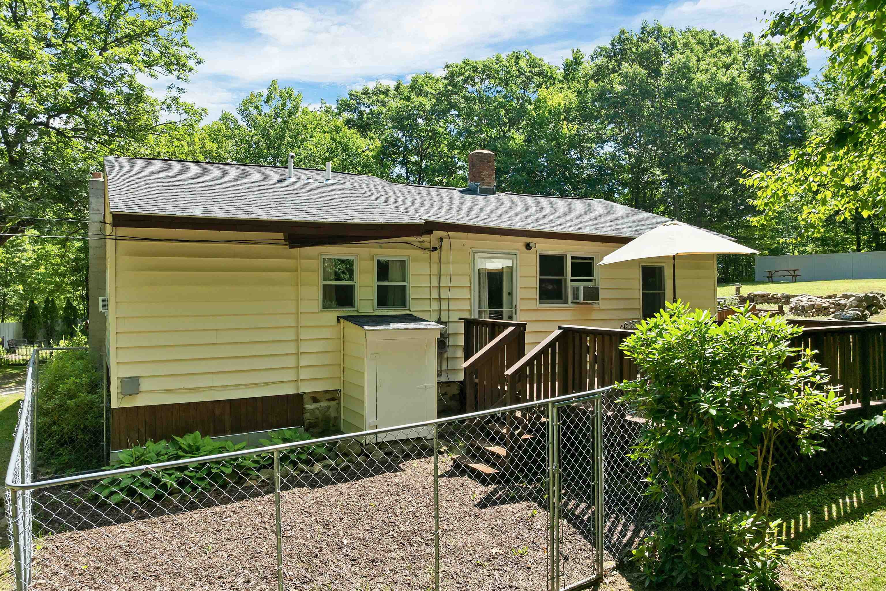 30 Roy Road Hooksett, NH 03106 - Photo 4 of 58