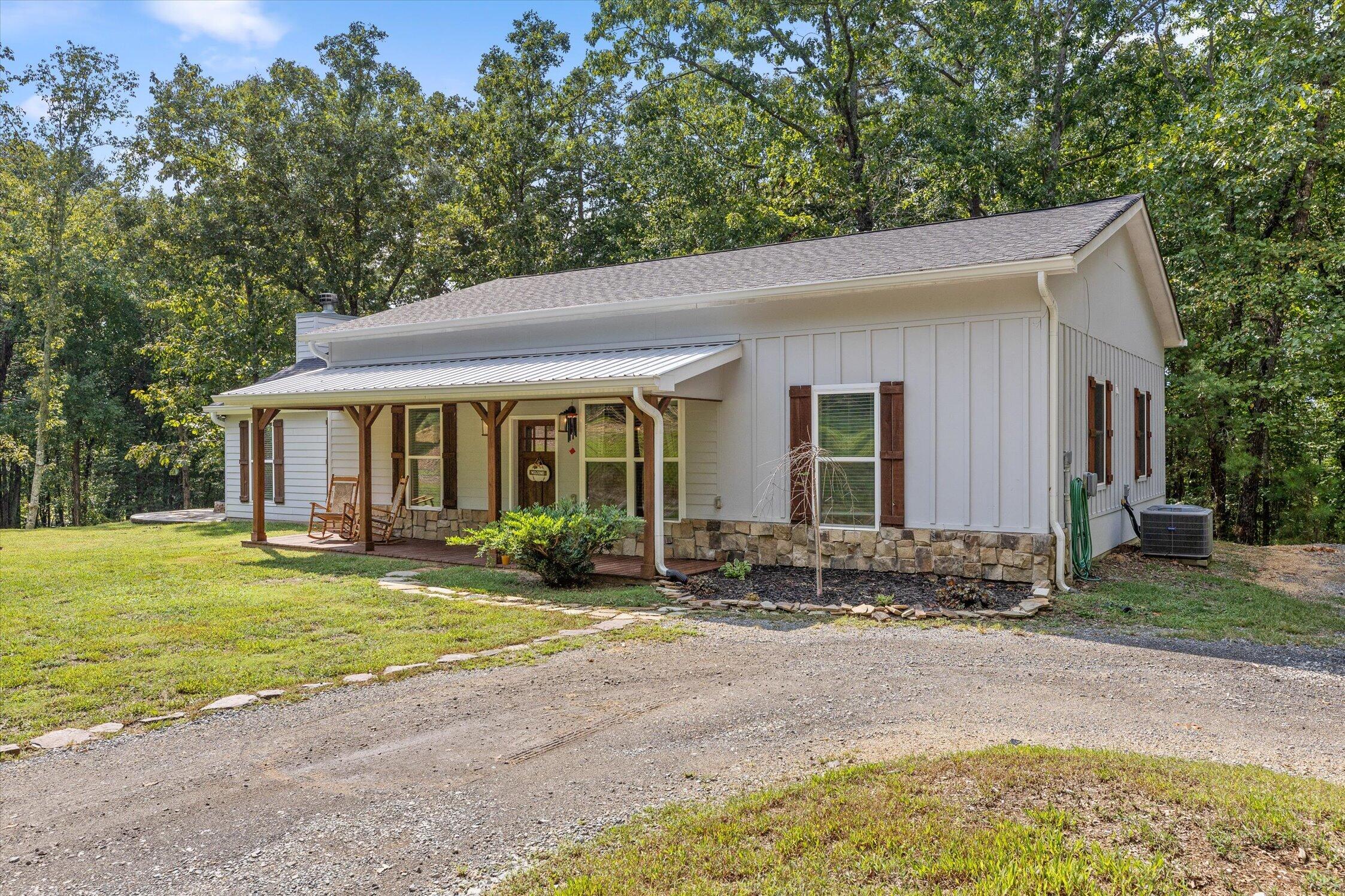 600 Edgeman Road Ringgold, GA 30736 - Photo 3 of 36 03-600 Edgeman-37