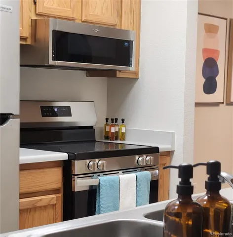 $349,900 | 7481 Singing Hills Drive, Boulder, CO 80301