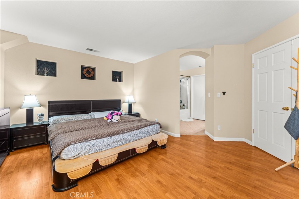 1560 Firestone Loop San Jose, CA 95116 - Photo 19 of 33