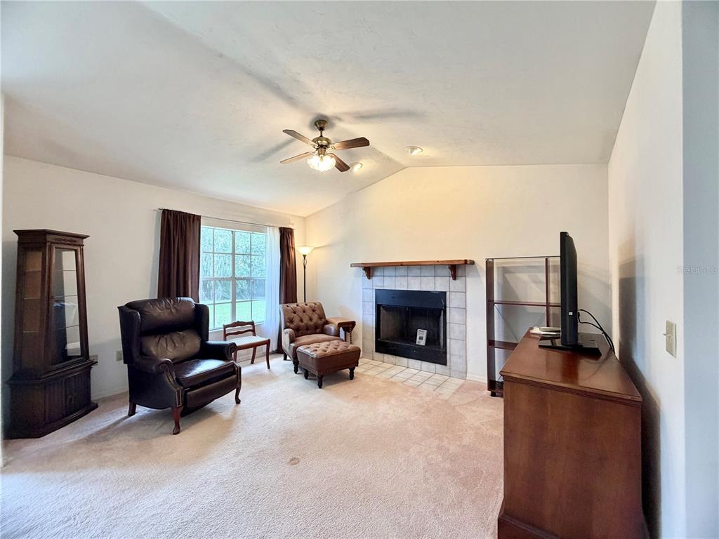 2828 Southwest 40th Avenue Gainesville, FL 32608 - Photo 6 of 15