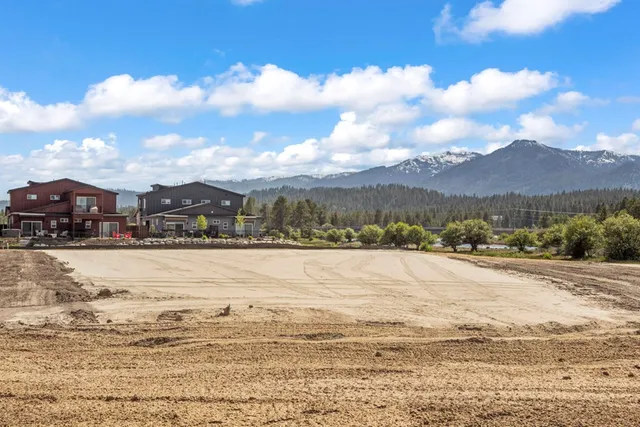 $235,000 | L5-b1 L5-b1 Lazy River Street, Unit 5, Cascade, ID 83611