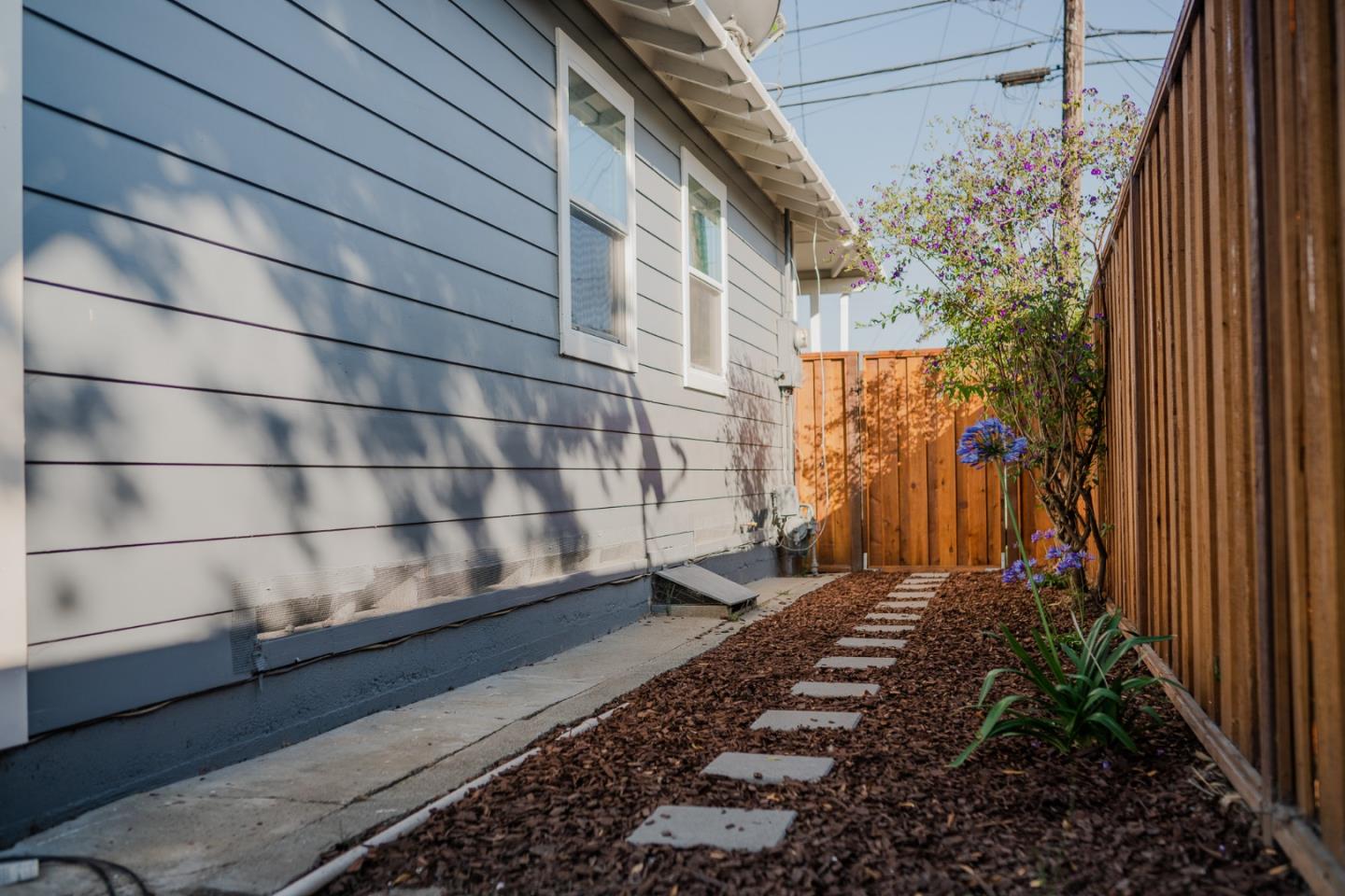 26 Arthur Road Watsonville, CA 95076 - Photo 3 of 18 Gallery Image 3