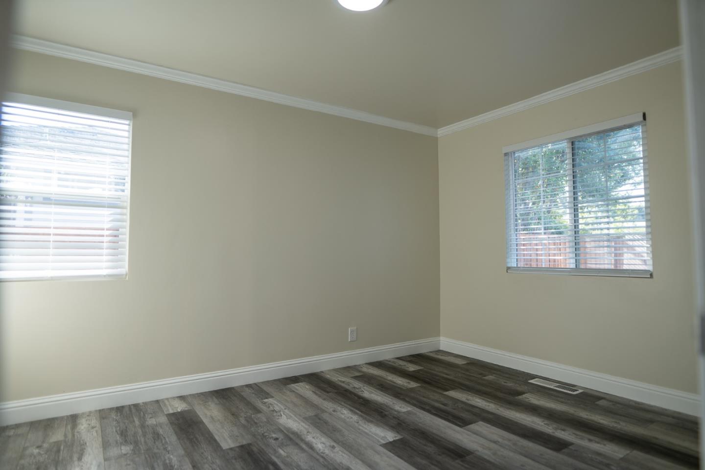 26 Arthur Road Watsonville, CA 95076 - Photo 8 of 18 Gallery Image 8
