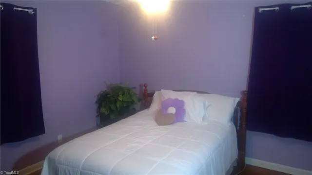 $260,000 | 3303 Frost Place, Greensboro, NC 27405