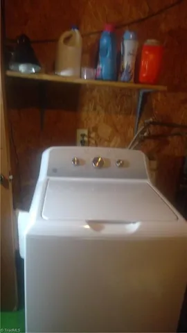 $260,000 | 3303 Frost Place, Greensboro, NC 27405