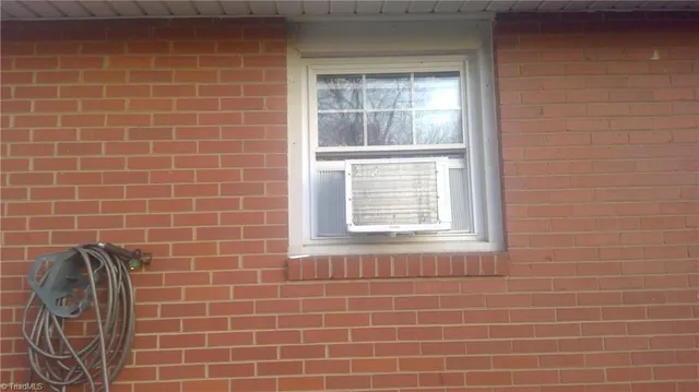 $260,000 | 3303 Frost Place, Greensboro, NC 27405