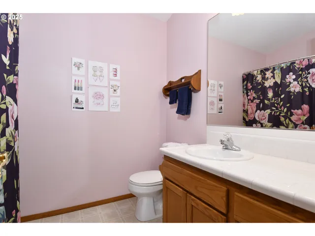 a view of outdoor space yard and front view of a house