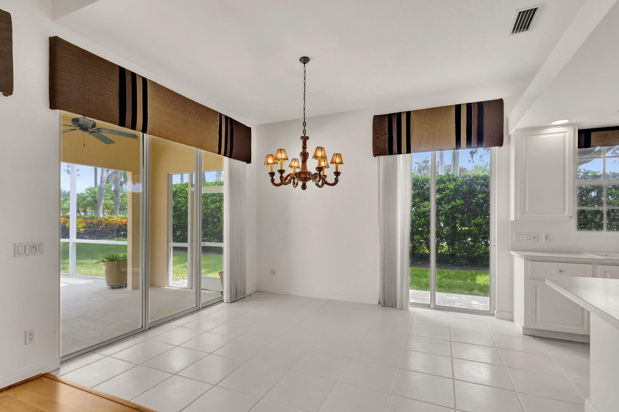 302 Aegean Road Palm Beach Gardens, FL 33410 - Photo 11 of 62 Dining Area