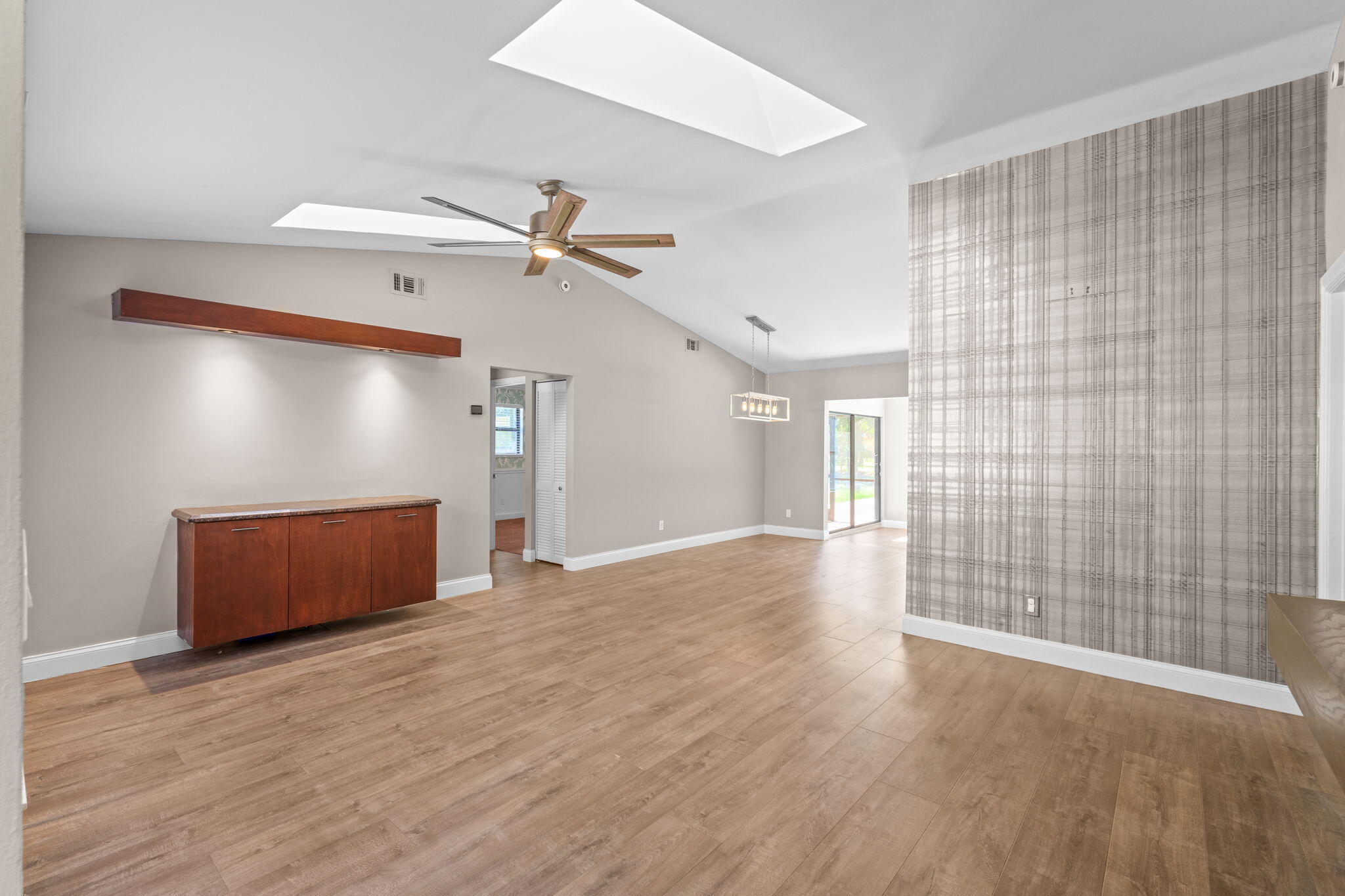 11730 152nd Street North Jupiter, FL 33478 - Photo 4 of 64 10-web-or-mls-A7408601