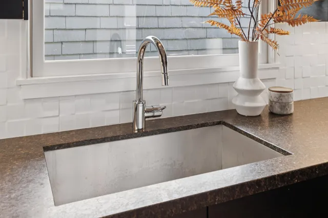 $1,795,000 | 737 61st Street, Oakland, CA 94609