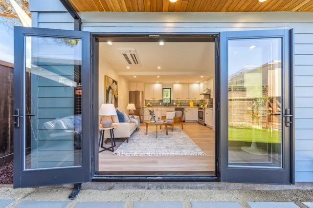 $1,795,000 | 737 61st Street, Oakland, CA 94609