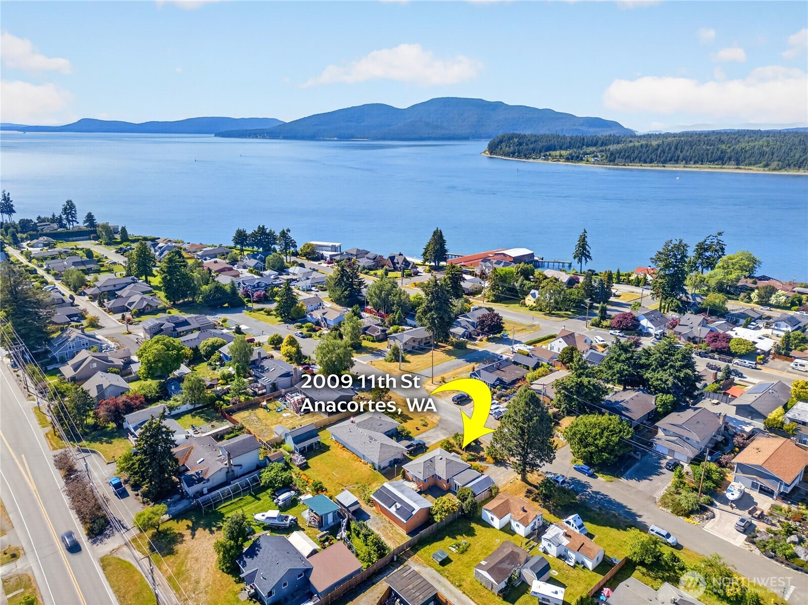 2009 11th Street Anacortes, WA 98221 - Photo 2 of 26