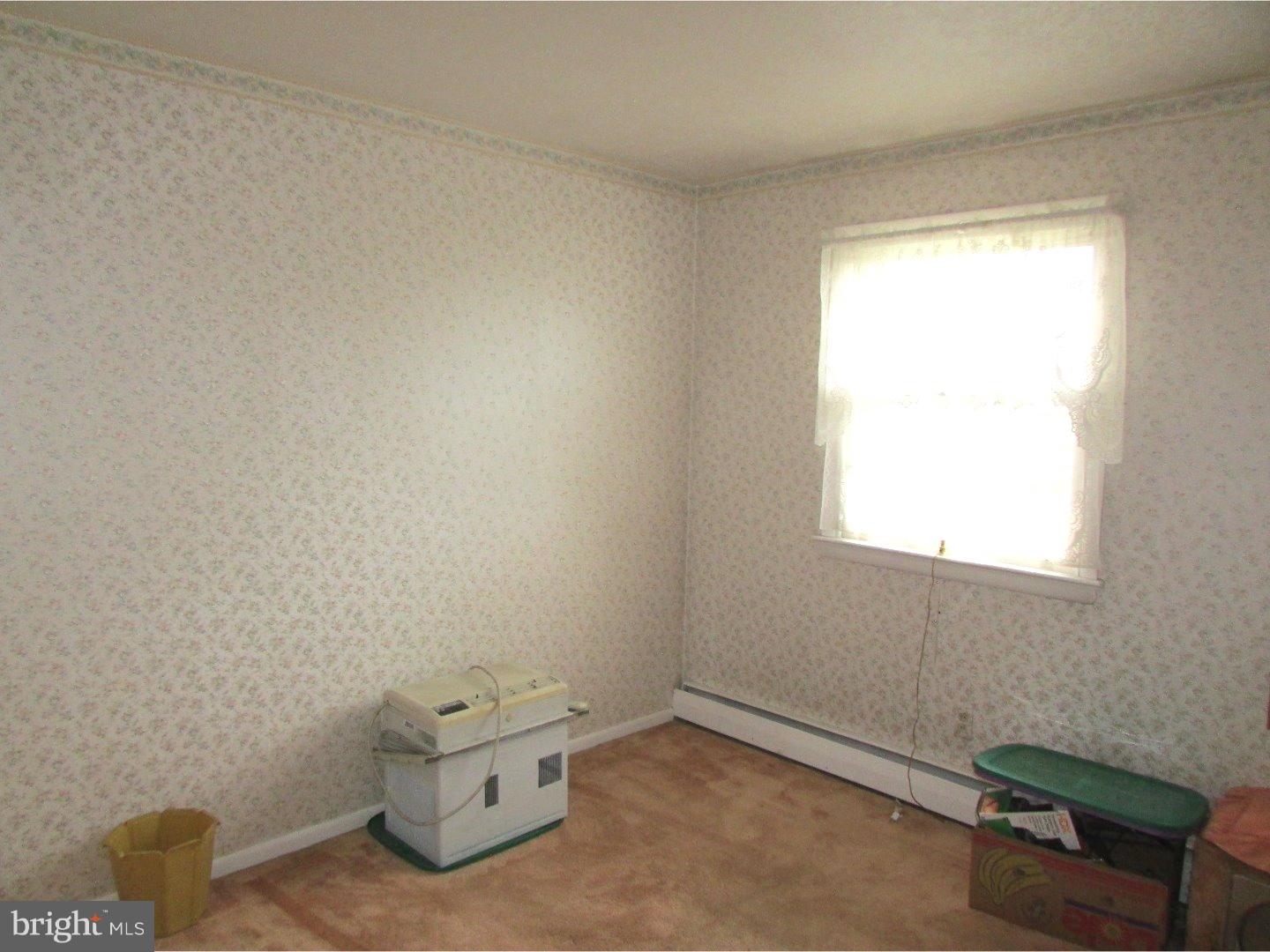 22 North County Line Road Telford, PA 18969 - Photo 12 of 25 a room with a window