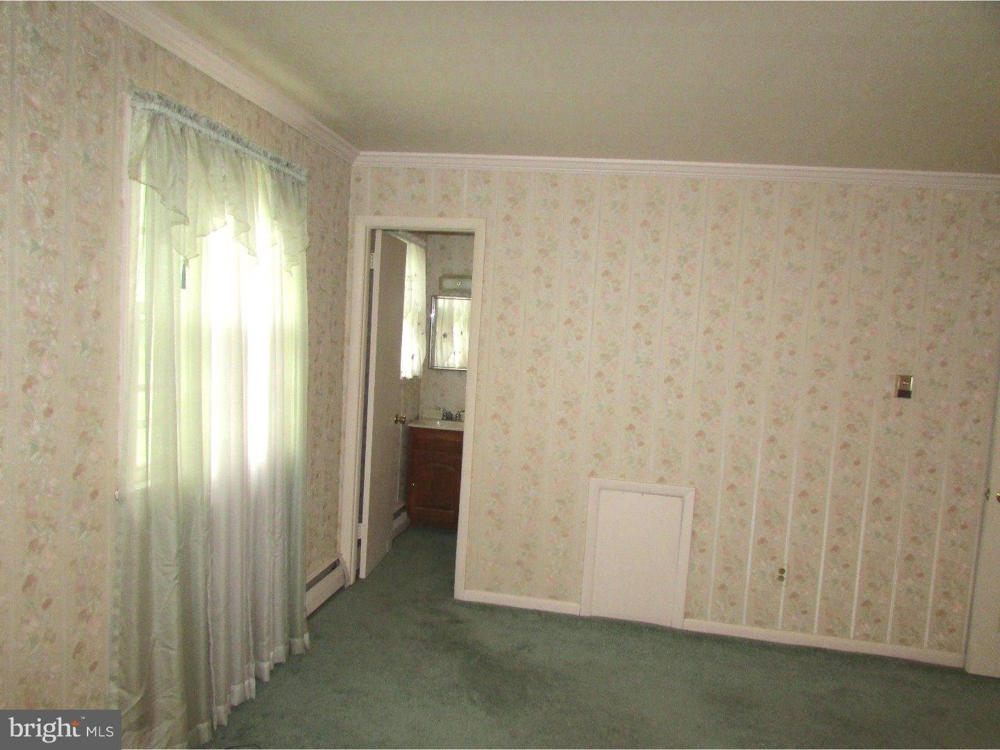 22 North County Line Road Telford, PA 18969 - Photo 15 of 25 a view of an empty room