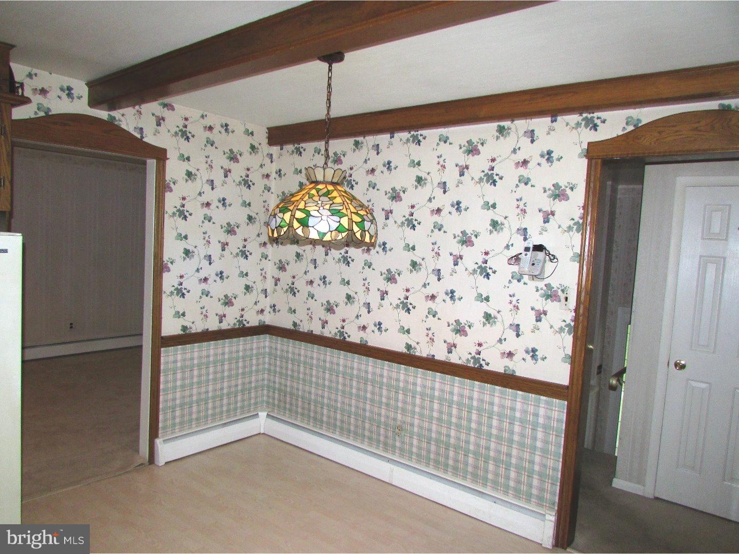 22 North County Line Road Telford, PA 18969 - Photo 10 of 25 a view of a hallway