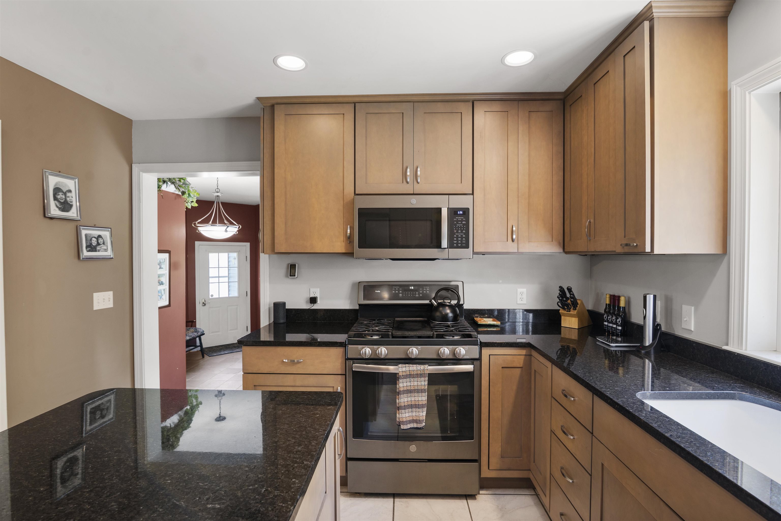 1112 Cobb Hill Road Moretown, VT 05676 - Photo 15 of 47